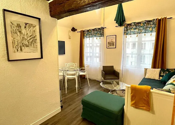 Le 1731, Coeur D'histoire, Superbe Duplex Appartement